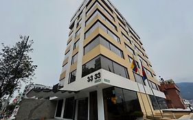 Stanford Suites Hotel Quito Exterior photo