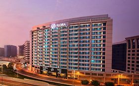 Flora Creek Deluxe Hotel Apartments, Dubai Exterior photo