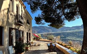 Cortijo El Pino Retreat Bed & Breakfast Albunuelas Exterior photo