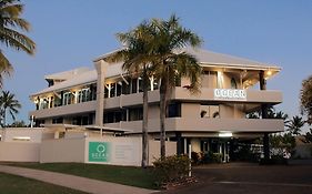 Ocean International Hotel Mackay Exterior photo