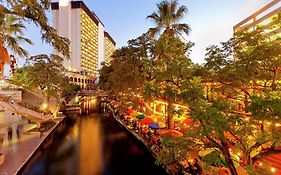 Hilton Palacio Del Rio Hotel San Antonio Exterior photo