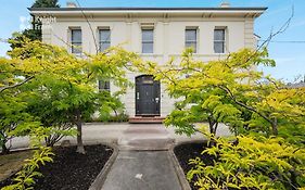 Clydesdale Manor Bed & Breakfast Hobart Exterior photo