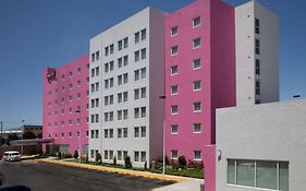 City Express By Marriott Suites Toluca Exterior photo