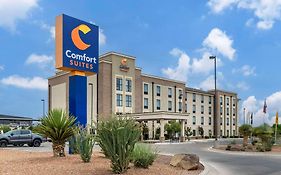 Comfort Suites Carlsbad Exterior photo