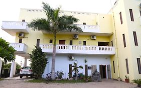 Blissful Haven Art House - Near Entrance To Auroville Exterior photo