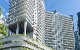 Lush Residences Makati Manila Exterior photo