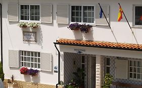 Residencial Celeste Bed & Breakfast Agueda Exterior photo