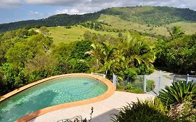 Highwood Park B&B Guest Lodge Maleny Exterior photo