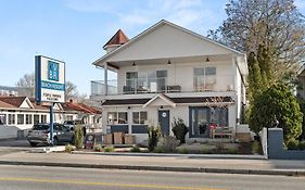 Kettle Valley Beach Resort Penticton Exterior photo