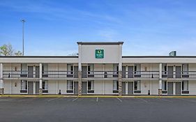 Quality Inn Dalton Exterior photo