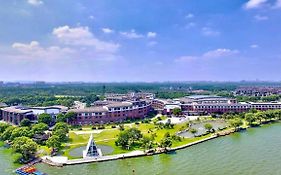 Tongli Lake View Hotel Suzhou  Exterior photo