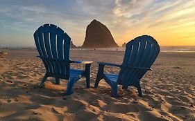 Hallmark Resort In Cannon Beach Exterior photo