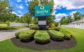 Quality Inn Edison-New Brunswick Exterior photo