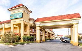 Quality Inn Dalton Exterior photo