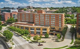 Graduate By Hilton Cincinnati Exterior photo