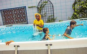 Bonamoussadi Gardens - Residence Avec Piscine Douala Exterior photo