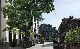 Bulgari Hotel Milano Exterior photo