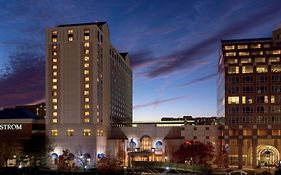 The Ritz Carlton, Pentagon City Hotel Arlington Exterior photo