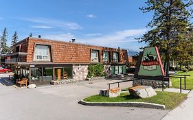 Tonquin Inn Jasper Exterior photo