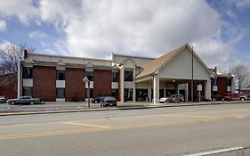 Eagle'S Nest Hotel & Conference Center Quincy Exterior photo