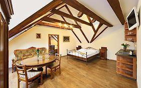 Penzion Prelat Hotel Cesky Krumlov Room photo