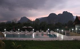 Lisha The Grand Riverside Hotel Vang Vieng Exterior photo