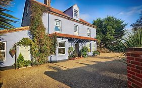 Hooray Henrys Bed & Breakfast Sheringham Exterior photo