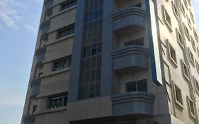 Habib Hotel Apartment Ajman Exterior photo