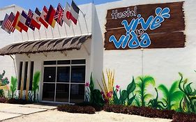 Hostal Vive La Vida Hostel Playa del Carmen Exterior photo