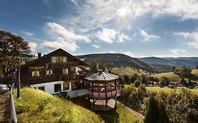 Bergseele Privat- & Retreathotel Schwarzwald Todtnauberg Exterior photo