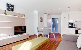 Premium Apartments By Livingdowntown Zurich Room photo