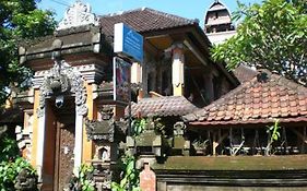 Nuriani Guest House Ubud  Exterior photo