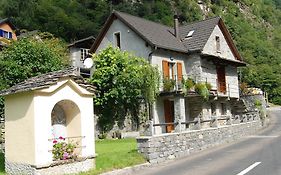 Casa Fontanella Villa Brione  Exterior photo