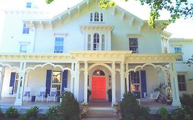 The Bayberry Bed & Breakfast Newport Exterior photo