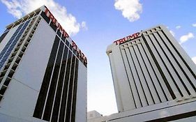 Trump Plaza Hotel & Casino Atlantic City Exterior photo