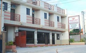 Imperial Ridge Pension House Bed & Breakfast Tagbilaran City Exterior photo