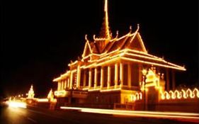 Mekong Imperial Boutique Guesthouse Phnom Penh Exterior photo