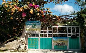 Buenos Dias Guest House Puerto Morelos Exterior photo