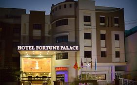 Hotel Fortune Palace Jamnagar Exterior photo