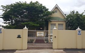 Sommersby Bed & Breakfast Bed & Breakfast Durban Exterior photo