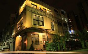 Meng Zi Bu _Dream Corner Hostel Tainan Exterior photo