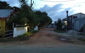 Placencia Hostel Exterior photo