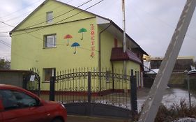 Parasolka Hostel Lutsk Exterior photo