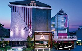 The Vasini Hotel Denpasar  Exterior photo