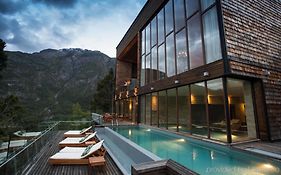 Uman Lodge Patagonia Chile Futaleufu Exterior photo