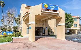 Comfort Inn & Suites Ventura Beach Exterior photo