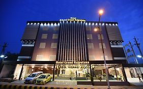 Hotel Grand Rajputana Raipur  Exterior photo