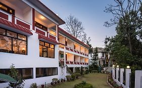 Hotel Maya Regency Bhimtal Exterior photo