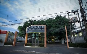 Bandeirantes Hotel Cuiaba  Exterior photo