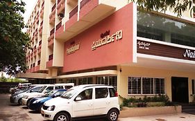 Hotel Priyadarshini Classic Hospet Exterior photo